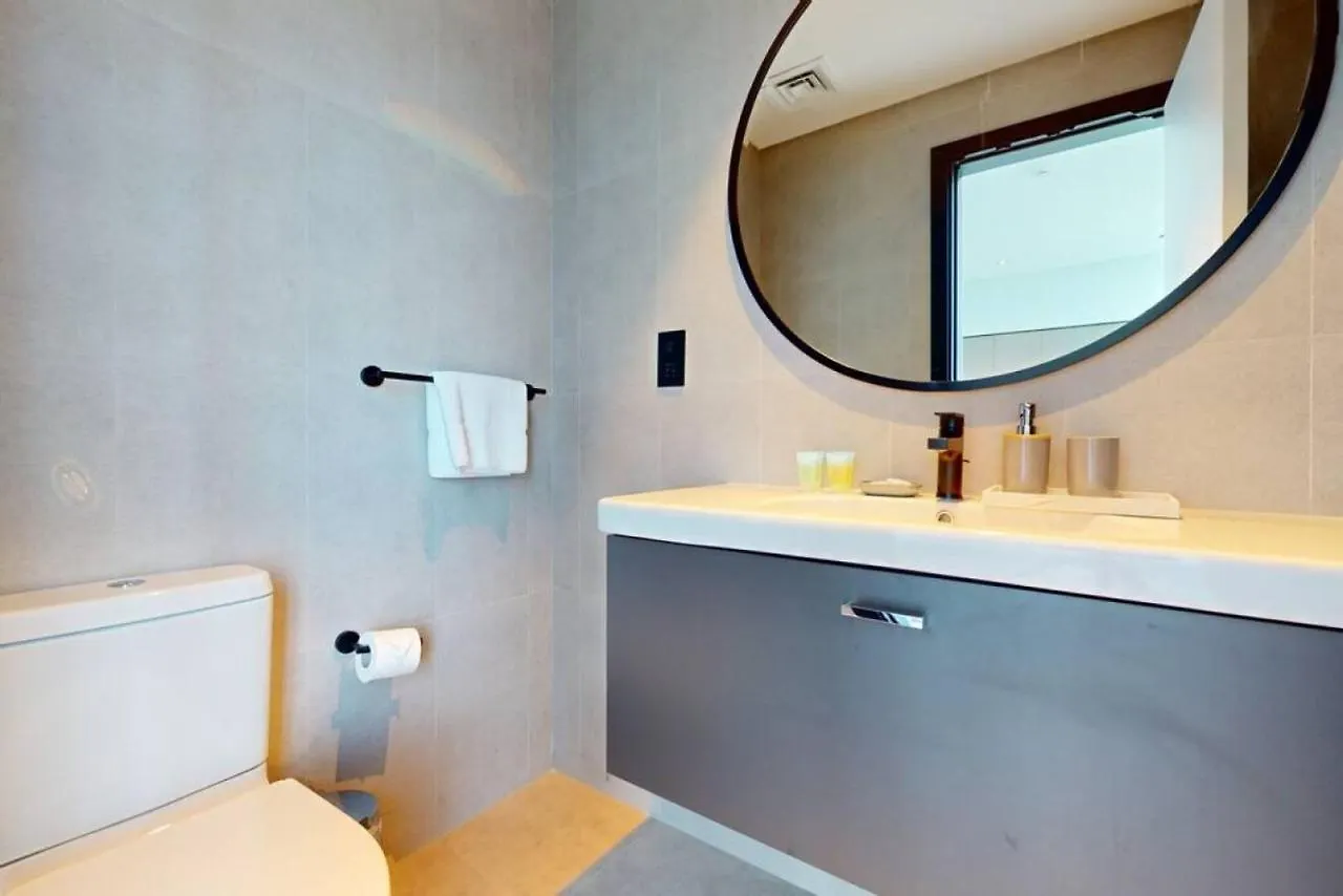 15 Northside A - Pristine Two Bedroom Dubai United Arab Emirates